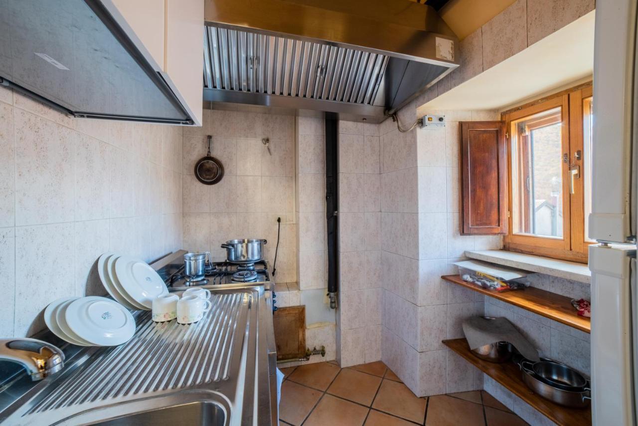 Dimora Fresilia Casa Vacanze Opi Eksteriør bilde